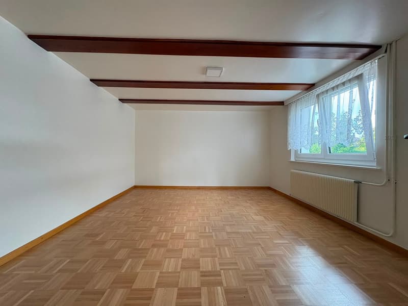 Gemütliche 3.5 Zimmerwohnung im Erdgeschoss mit grosser Küche (4)