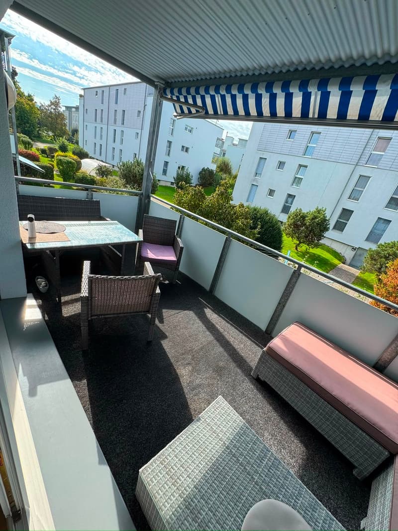 Hochwertig ausgebaute 4.5-Zimmerwohnung mit Bastelraum und grossem Balkon (14)