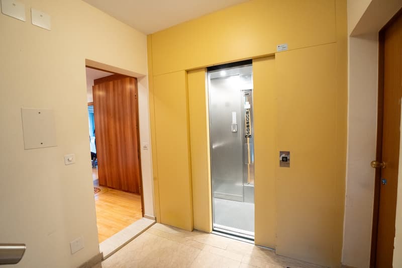 2.5-Zimmerwohnung - lichtdurchflutet - nahe Zentrum - 2 Parkplätze (20)
