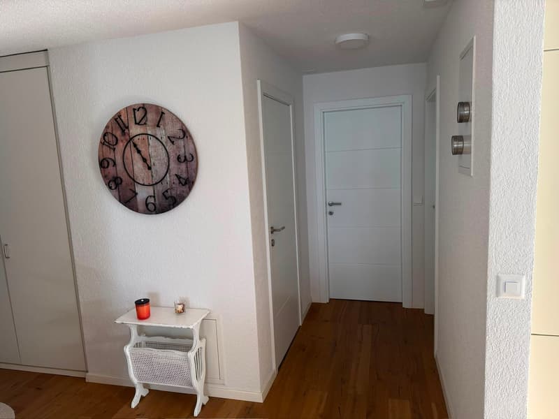 Moderne 4.5-Zimmerwohnung mit Bastelraum und grossem Balkon (15)