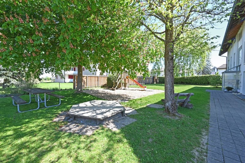 4.5-Zimmer-Wohnung im Parterre mit zwei Badezimmern (5)