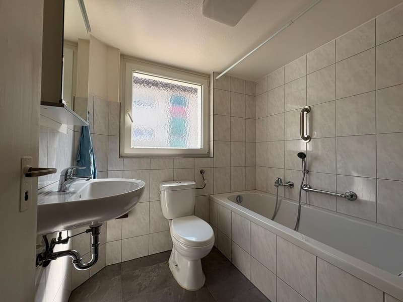 Preiswerte & gemütliche 3.5 Zimmerwohnung im Erdgeschoss mit grosser Küche (10)