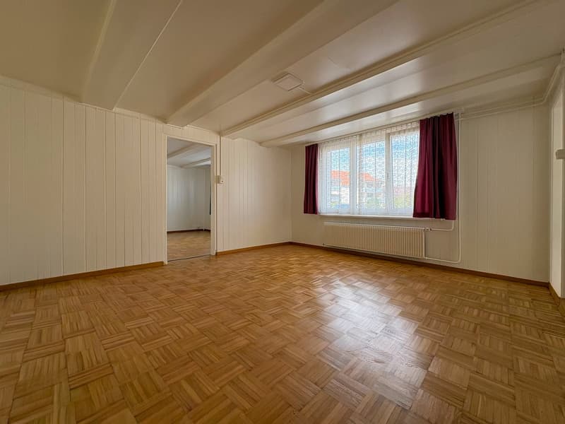 Preiswerte & gemütliche 3.5 Zimmerwohnung im Erdgeschoss mit grosser Küche (8)