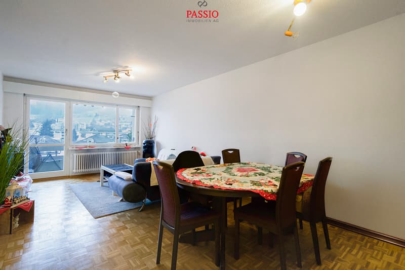 Grosszügige 4,5-Zimmer Wohnung an zentraler Lage (1)