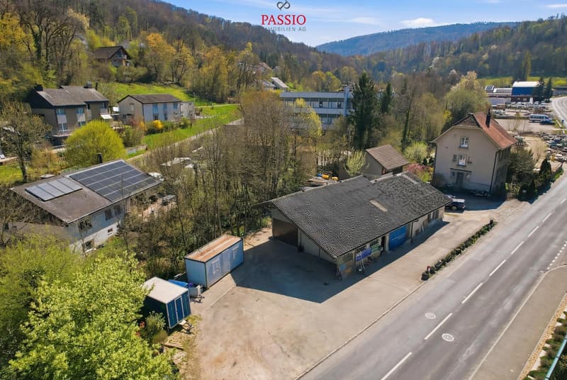 Attractive building land with versatile development potential in Flüh (2)