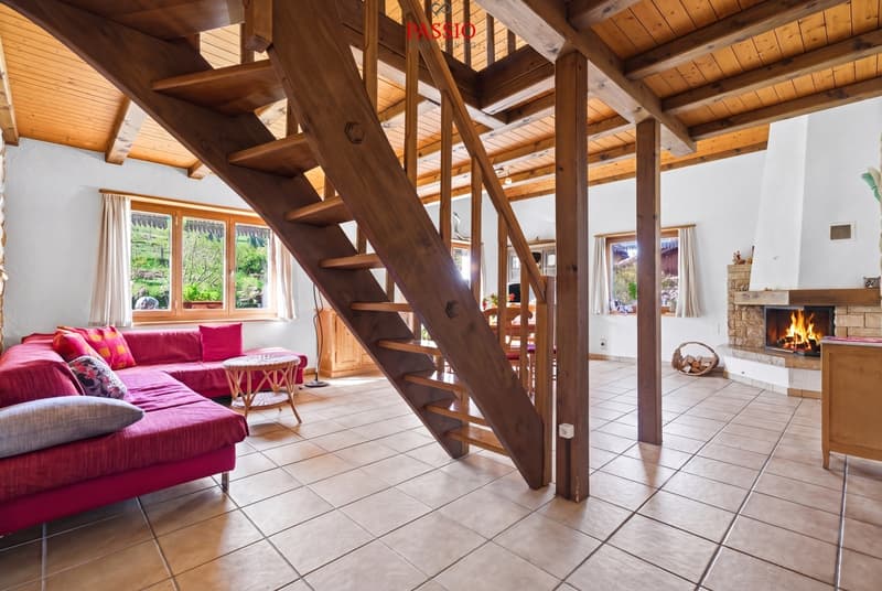 Charmantes 5.5-Zimmer Einfamilienhaus mit Weitsicht und grossem Garten (8)