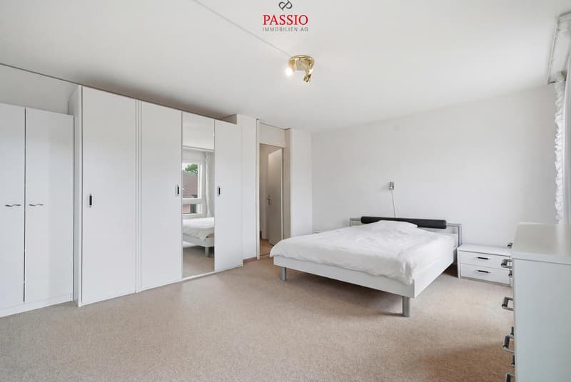 Familienfreundliches 4.5-Zimmer Reiheneckhaus mit grossem Garten (13)