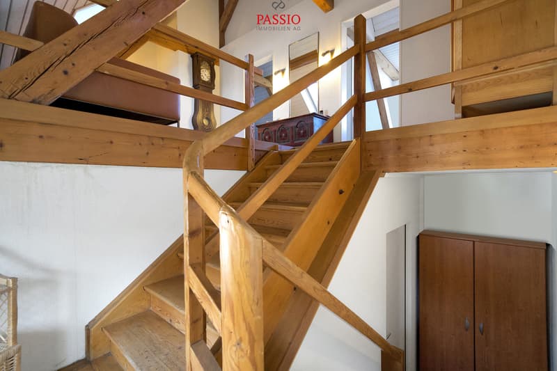 Grosszügige 4,5-Zimmer Wohnung mit Cheminée an ruhiger Lage (5)