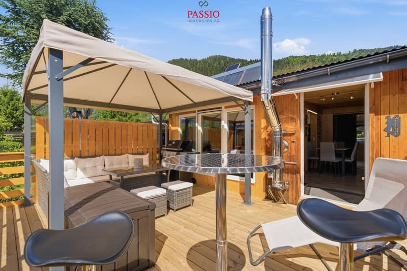 Mobilhome dans le style chalet avec vue spectaculaire sur 3 sommets (3)