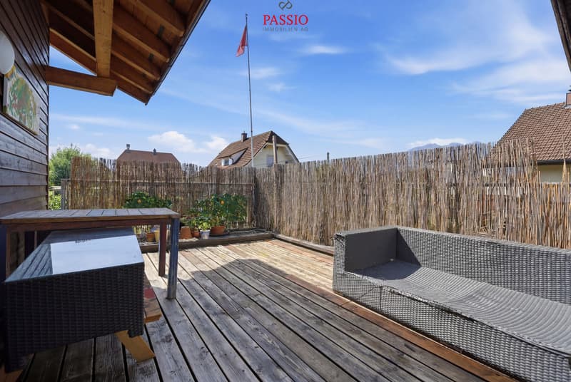 Wohnen über den Dächern von Thun - mit Terrasse, Garten und Charme (2)