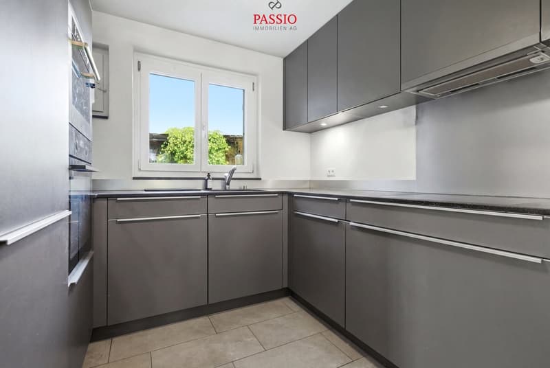 Charmantes Doppeleinfamilienhaus mit Garten und Ausbaupotenzial (8)