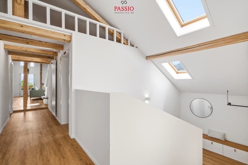 Wohnen über dem Thunersee - 5.5-Zimmerwohnung mit traumhafter Aussicht (7)