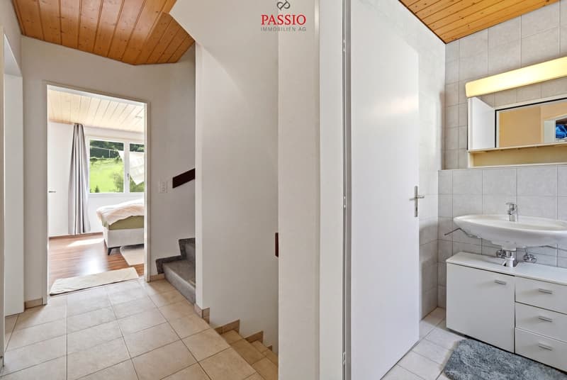 6.5-Zimmer-Reiheneinfamilienhaus in ruhiger Lage (12)