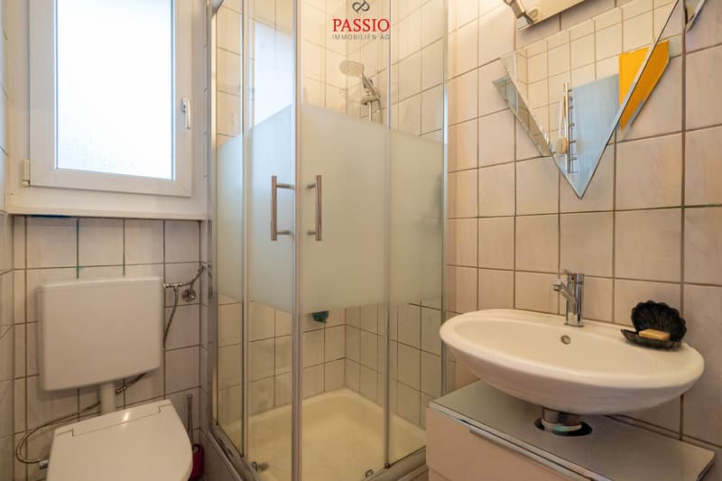 Vielseitiges Mehrfamilienhaus mit Potenzial in Biel/Bienne (8)