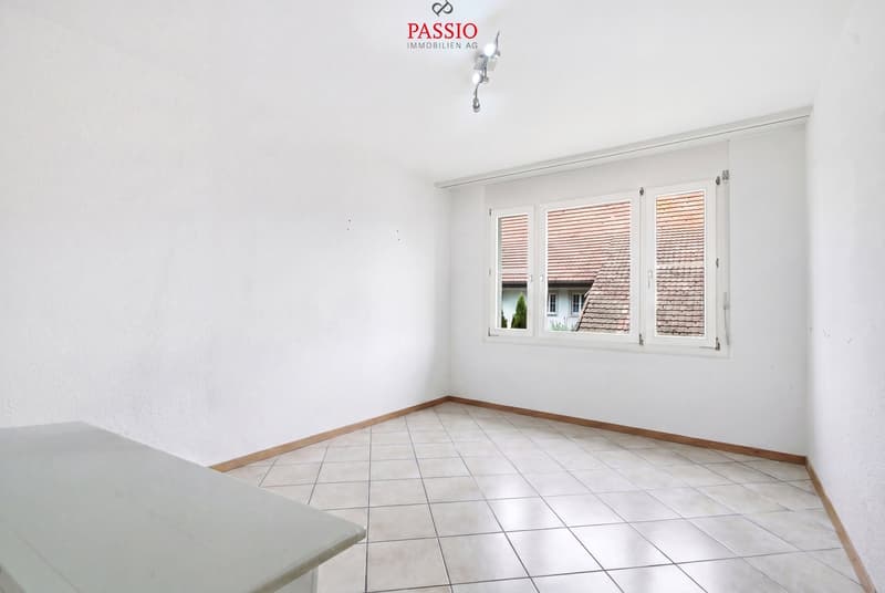 Helle 4.5-Zimmer-Wohnung mit Carport an zentraler & ruhiger Lage (13)
