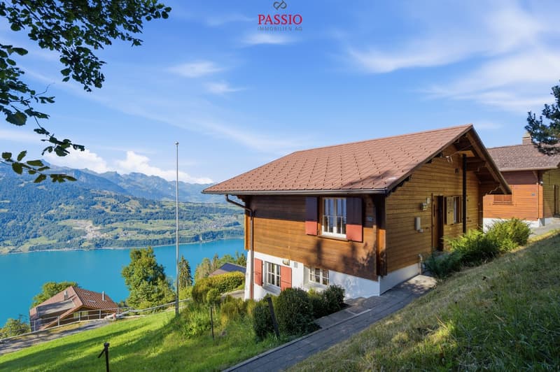 Exklusives 5-Zimmer-Ferienchalet mit Einliegerwohnung und Panorama (4)