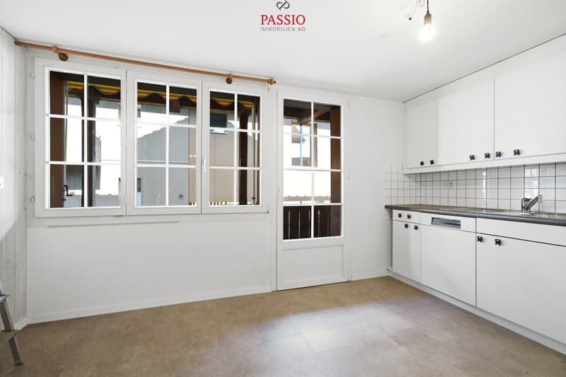 Wohnen mit Altbaucharme, Balkon und eigenem Garten (6)