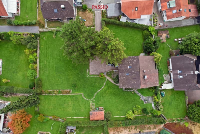 999 m² Bauland mit Entwicklungspotenzial in ruhiger Wohnlage (3)