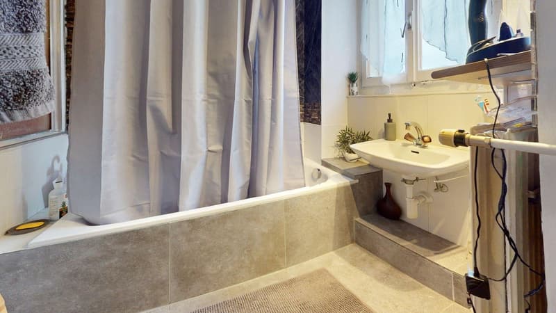 Maison villageoise avec rural à fort potentiel ! (9)