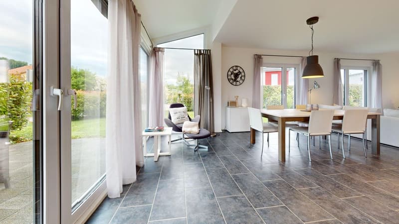 Villa familiale avec jardin arboré ! (8)