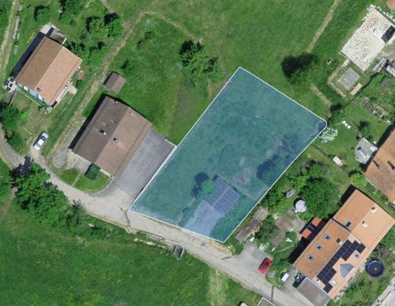 Terrain avec fort potentiel de développement résidentiel! (1)