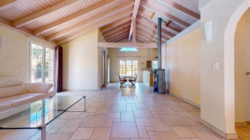 Champagne : Villa familiale avec piscine chauffée, sans vis- à- vis (6)