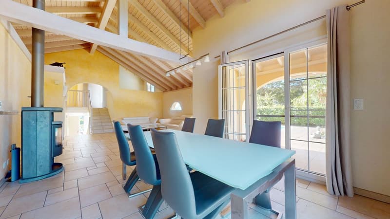 Champagne : Villa familiale avec piscine chauffée, sans vis- à- vis (10)