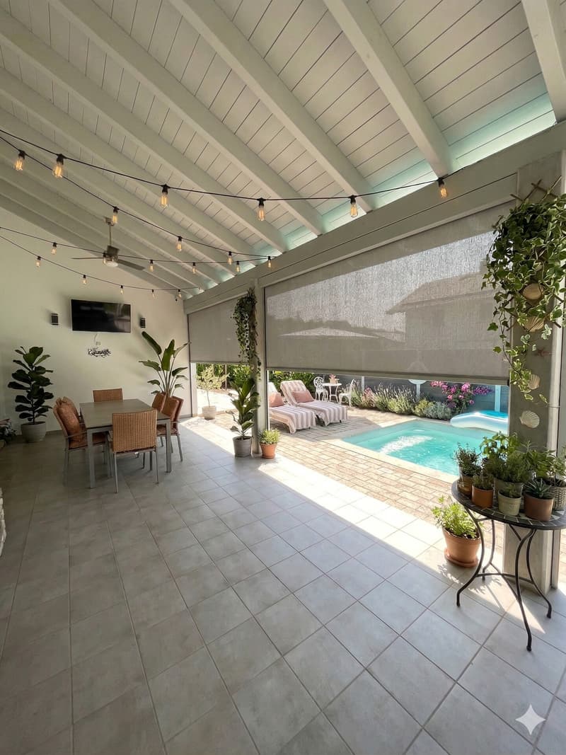 Ampio e luminoso Modern Luxury Bungalow nel verde (3)