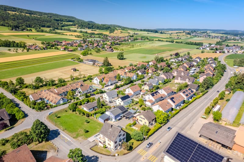 Modernes und grosszügiges Einfamilienhaus an ruhiger Wohnlage (4)