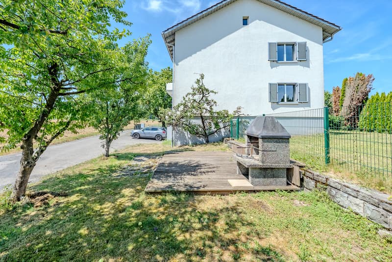Vielseitiges Zweifamilienhaus für mehrere Generationen (2)