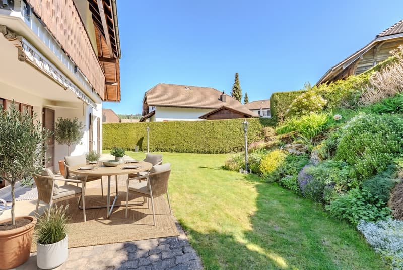 5.5 Zimmer Einfamilienhaus im Landhausstil mit grossem Umschwung (2)