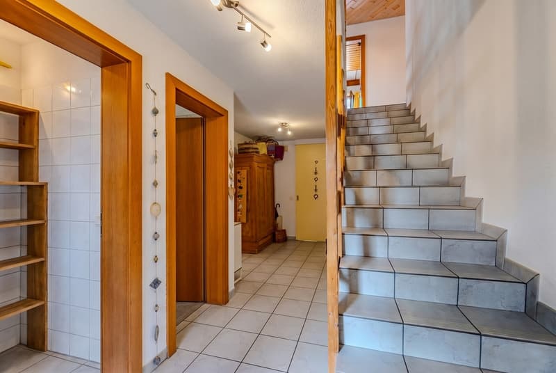 Grosszügiges Haus mit Einliegerwohnung und vielseitigem Potenzial (9)