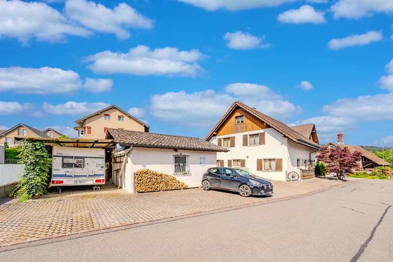 Grosszügiges Haus mit Einliegerwohnung und vielseitigem Potenzial (5)