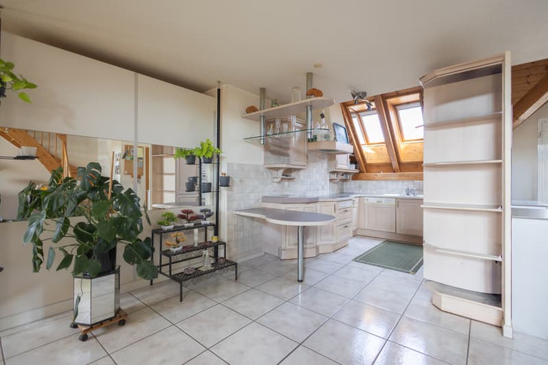 Gemütliche Maisonette-Dachwohnung mit herrlicher Weitsicht (6)