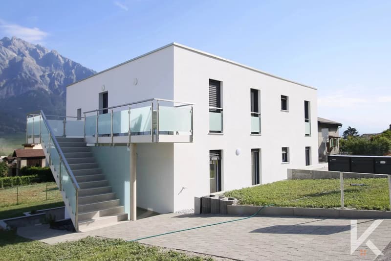 Lumineux appartement 4.5 pièces (1)