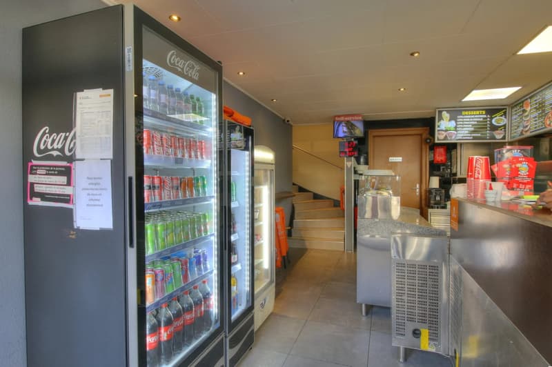 Fonds de commerce  Kebab, Pizza, Tacos au centre-ville de Monthey (8)
