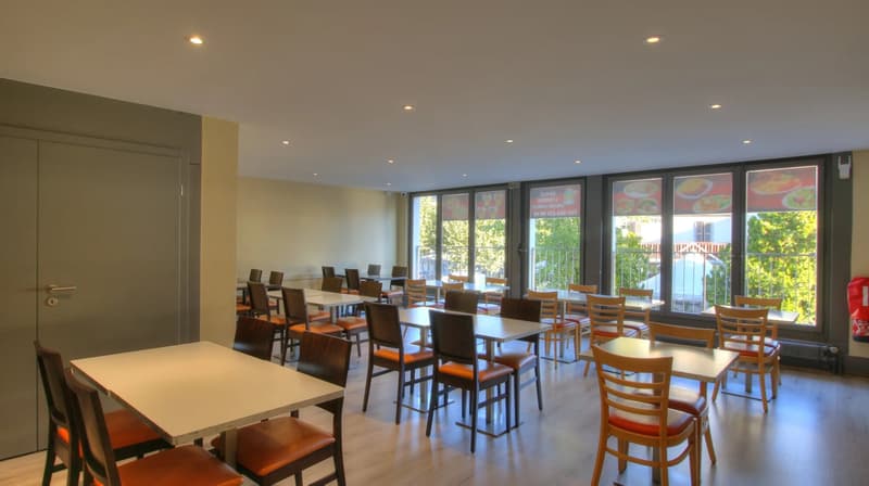 Fonds de commerce  Kebab, Pizza, Tacos au centre-ville de Monthey (10)