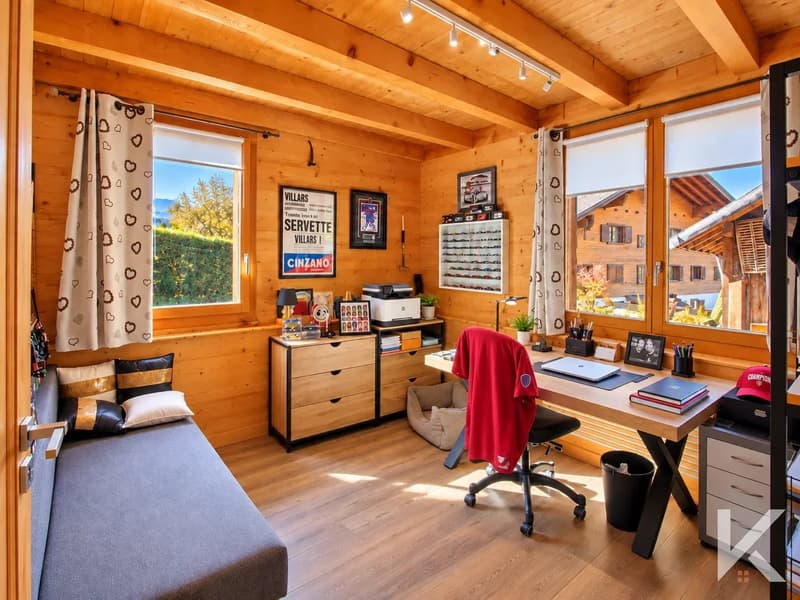 Un chalet d'exception à Villars sublimée par une rénovation raffinée (7)