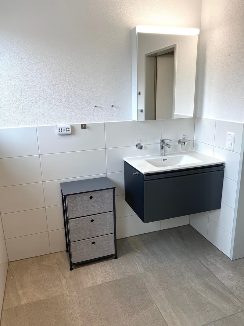 Zentrale Praxis- oder Büroräumlichkeiten im Herzen von Gerlafingen (14)