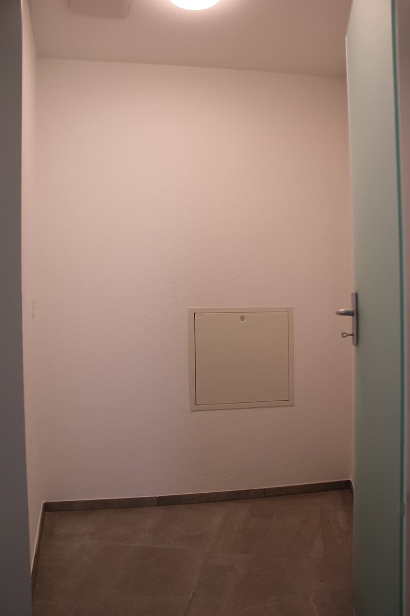 Zentrale Praxis- oder Büroräumlichkeiten im Herzen von Gerlafingen (13)