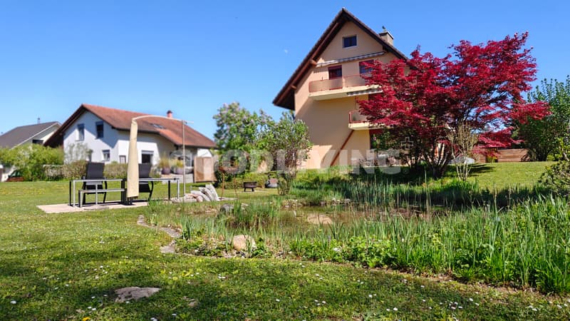 Maisonette im Grünen mit Galerie / Duplex avec galerie en environnement verdoyant (10)