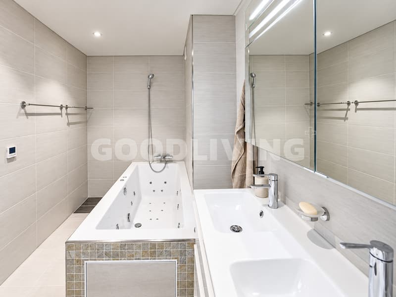 Exklusive Villa mit drei Wohneinheiten, privatem Pool und traumhafter Aussicht im Hölzi-Quartier (7)