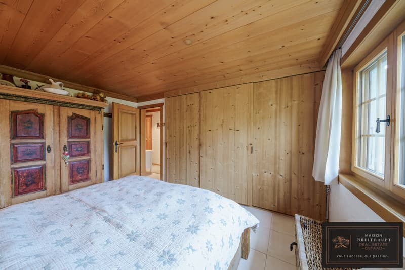 Wohnliche 3½ Zimmerwohnung mit lauschigem Sitzplatz und Garten (12)