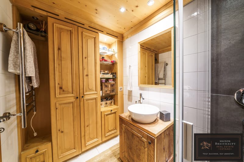 Wohnliche 3½ Zimmerwohnung mit lauschigem Sitzplatz und Garten (9)
