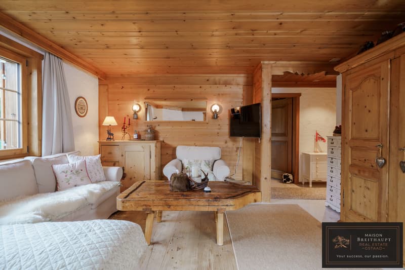 Wohnliche 3½ Zimmerwohnung mit lauschigem Sitzplatz und Garten (6)