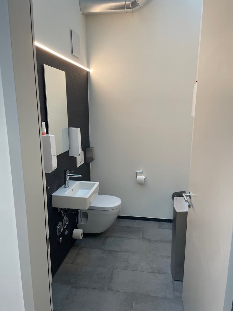 Repräsentative Bürofläche mit Loft-Ambiente und modernem Ausbau (8)
