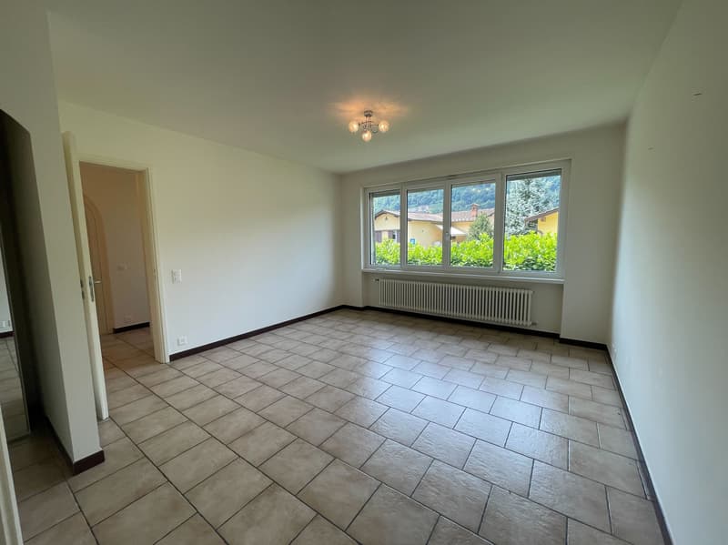 CASA UNIFAMILIARE 4.5 LOCALI (8)