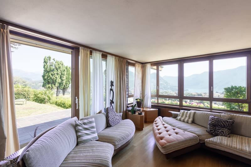 VILLA CON VISTA LAGO (8)