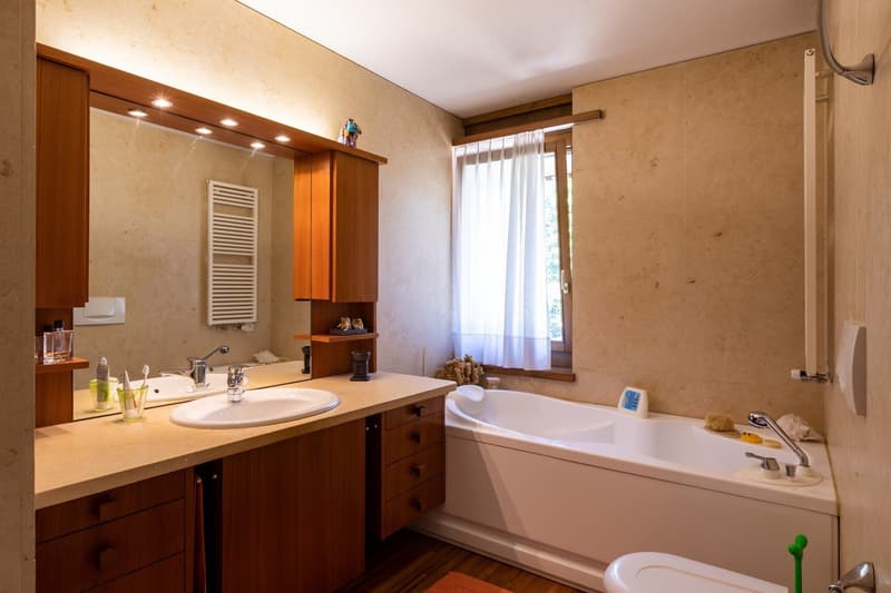 VILLA CON VISTA LAGO (11)