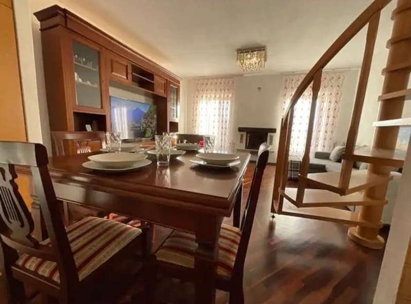 APPARTAMENTO 3.5 DUPLEX CON MERAVIGLIOSA VISTA LAGO (5)